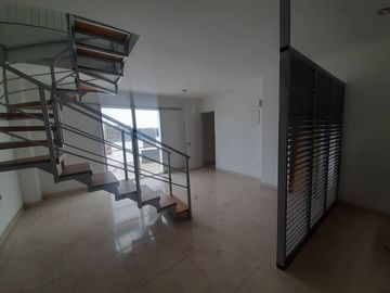 APARTAESTUDIO DUPLEX EN VENTA BARRIO SAN ANTONIO | 490