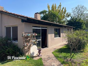 VENTA Casa Quinta  APTA CREDITO HIPOTECARIO Parque / Pileta / Quincho  - La Reja Norte
