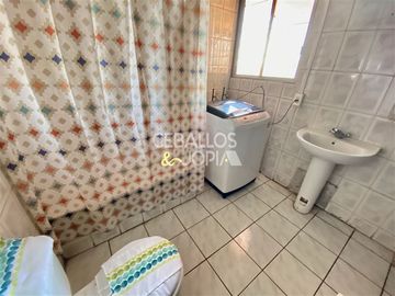 Casa en venta de 5 dorm. en Limache