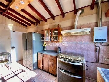 Casa en venta de 5 dorm. en Limache