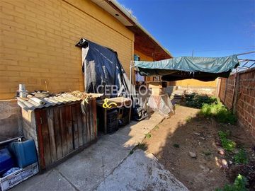 Casa en venta de 5 dorm. en Limache