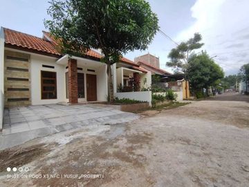 JUAL RUMAH DEKAT STASIUN DEPOK BARU & TOL KUKUSAN