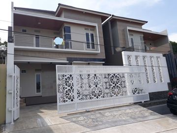 Rumah Baru Mewah Wologito, Manyaran, Semarang Barat, Dekat Pusat Kota