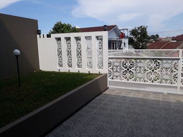 Rumah Baru Mewah Wologito, Manyaran, Semarang Barat, Dekat Pusat Kota