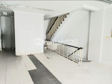 Dijual Pik Murah Ruko Cordoba 3 1/2 Lantai di Pik Jakarta Utara