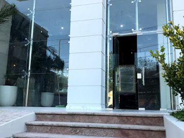 VENTA DEPARTAMENTO 4 AMB  CON 2 COCHERAS  A ESTRENAR  UNICO EN LA ZONA