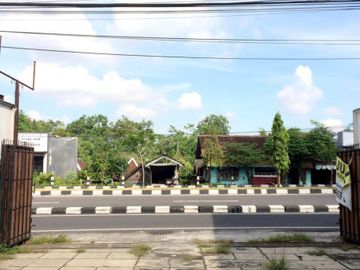 Gudang dan Kantor Strategis di Tepi Ring Road Utara