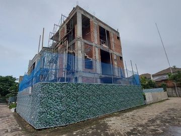 RUMAH BARU SIAP HUNI DI AMPERA JAKARTA SELATAN