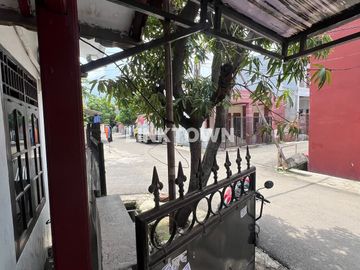 JUAL CEPAT RUMAH SIAP HUNI PUP MEMPET HARAPAN INDAH BEKASI