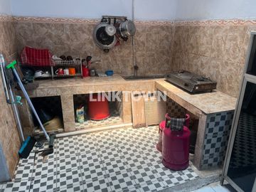 JUAL CEPAT RUMAH SIAP HUNI PUP MEMPET HARAPAN INDAH BEKASI