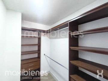 apartamento en arriendo en cumbres. Cod A71852