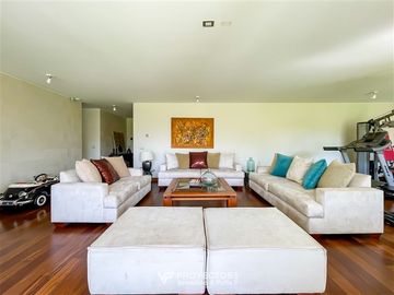 Departamento en Venta en Av. El Tranque, Jardin de la Dehesa, Lo Barnechea