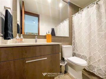 Departamento en Venta en Av. El Tranque, Jardin de la Dehesa, Lo Barnechea