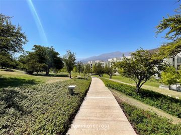 Departamento en Venta en Av. El Tranque, Jardin de la Dehesa, Lo Barnechea