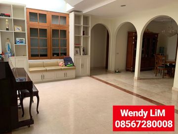 DIJUAL RUMAH AMAN & TENANG di PERMATA HIJAU dkt PAKUBUWONO, SENAYAN