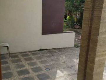 Rumah Jombang Dekat Bintaro Jaya Siap Huni