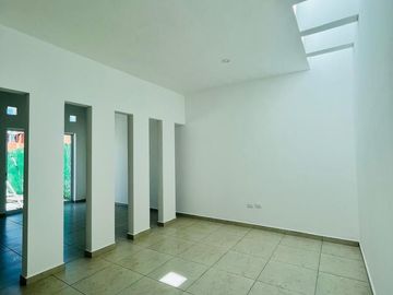 CASA DE 1 PISO “EL DESEO RESIDENCIAL” LOMAS DE ANGELÓPOLIS 2