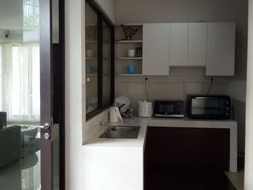 Rumah Cantik Siap Huni Di Discovery Sektor 9 - SC 0918