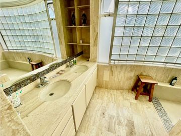 SE VENDE APARTAMENTO EN CASTILLOGRANDE