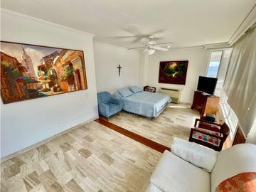SE VENDE APARTAMENTO EN CASTILLOGRANDE
