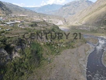 TERRENO EN VENTA PARA NEGOCIO TURISTICO EN BAÑOS 1000000 USD