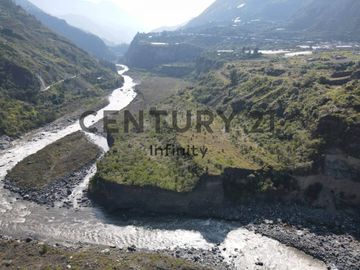 TERRENO EN VENTA PARA NEGOCIO TURISTICO EN BAÑOS 1000000 USD