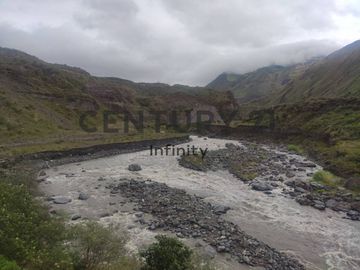 TERRENO EN VENTA PARA NEGOCIO TURISTICO EN BAÑOS 1000000 USD