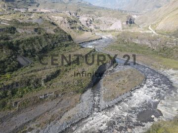TERRENO EN VENTA PARA NEGOCIO TURISTICO EN BAÑOS 1000000 USD
