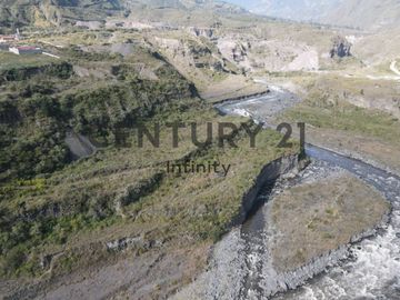 TERRENO EN VENTA PARA NEGOCIO TURISTICO EN BAÑOS 1000000 USD