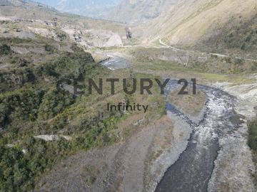 TERRENO EN VENTA PARA NEGOCIO TURISTICO EN BAÑOS 1000000 USD
