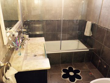 Venta de Excelente casa en Quilmes Residencial