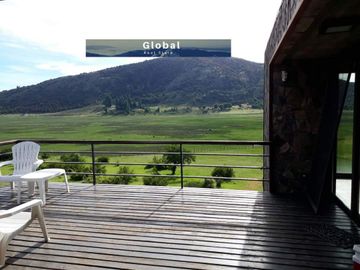 Sólida Casa En El Peñón Del Lolog, San Martín De Los Andes, Patagonia Argentina