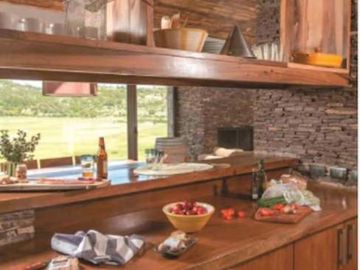 Sólida Casa En El Peñón Del Lolog, San Martín De Los Andes, Patagonia Argentina