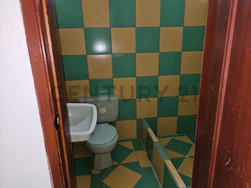 Se vende casa independiente  en una sola planta de llano grande