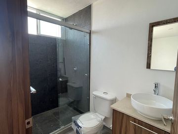 Departamento en Venta en Zona Recta Cholula y Esteban de Antuñano, Excelente Ubicación con Roof garden