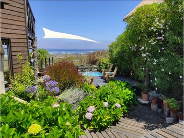 CASA PRIMERA LINEA - mejor sector de Pichilemu - Condominio