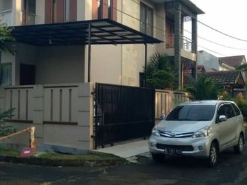 Dijual Rumah Villa Melati Mas Lokasi Strategis Siap Huni Murah