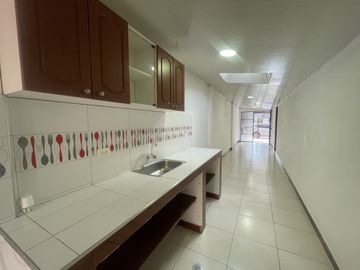 comercial (casa para comercio) en arriendo en vipasa. Cod A4247