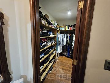 Departamento con Jardin en venta en Vitacura