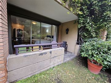 Departamento con Jardin en venta en Vitacura