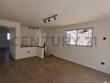 SE VENDE HERMOSA CASA EN SECTOR PLAYA BLANCA