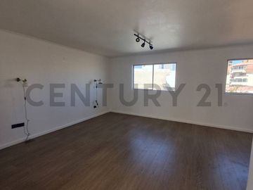 SE VENDE HERMOSA CASA EN SECTOR PLAYA BLANCA