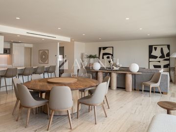 Departamento en Venta, SLS Bahía Beach, Puerto Cancún, Cancún