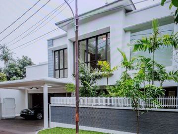 Town House di Cilandak Timur with Pool & Unfurnished HSE-A0580