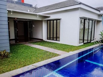 Town House di Cilandak Timur with Pool & Unfurnished HSE-A0580