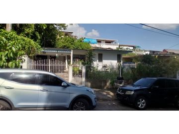 Se Vende Casa Esquinera en Villa Lucre $ 235 k AB