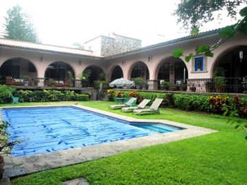 Casa en venta en Vista Hermosa, Cuernavaca, Morelos  Casas y bienes raíces en Cuernavaca, Morelos