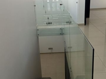 Casa en Venta en EL MIRADOR, Roof Garden, Doble Altura, Terreno 271 m2
