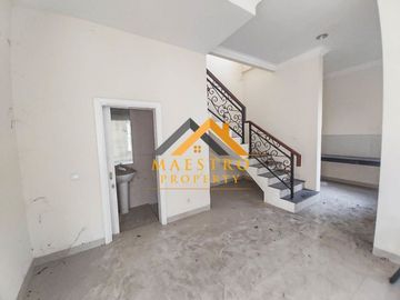 Dijual Villa Hook Siap Huni Komplek Citraland Gama City