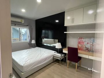 3 Bedroom Townhouse for sale at Baan Klang Muang Sukhumvit 77